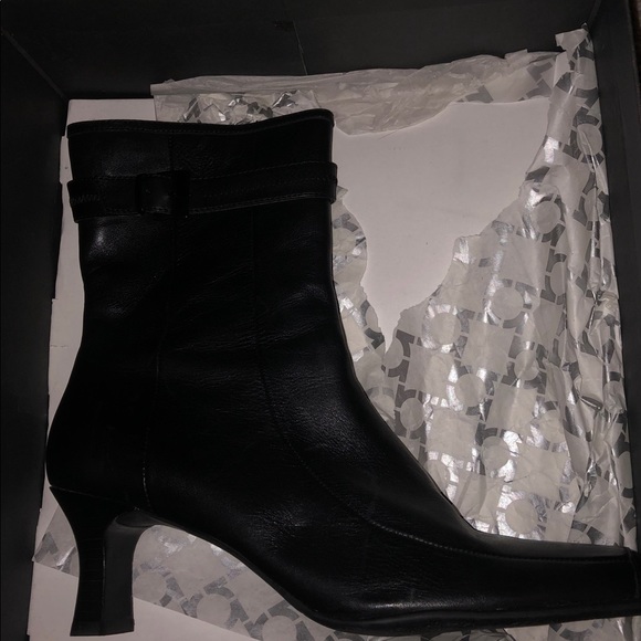 Kenneth Cole Reaction Boots - Picture 3 of 4